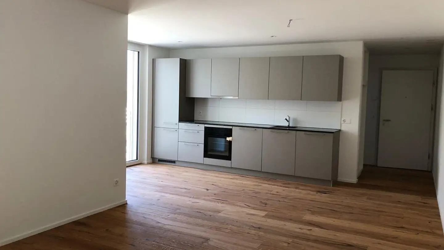 Apartment for rent - Garschels 13, 7408 Cazis - Photo 2