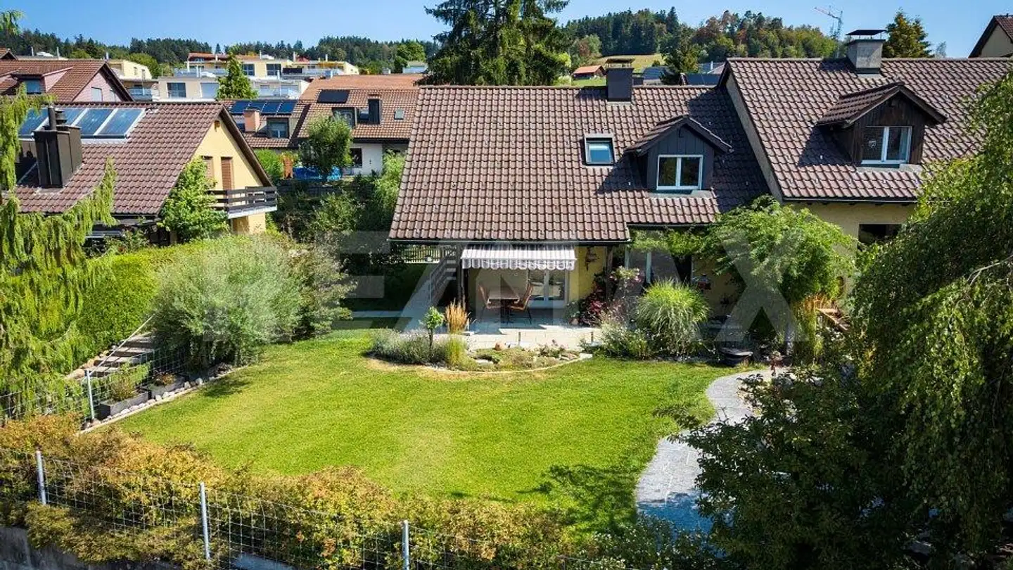 Casa singola in vendita - Frowiesstrasse 12, 8345 Adetswil