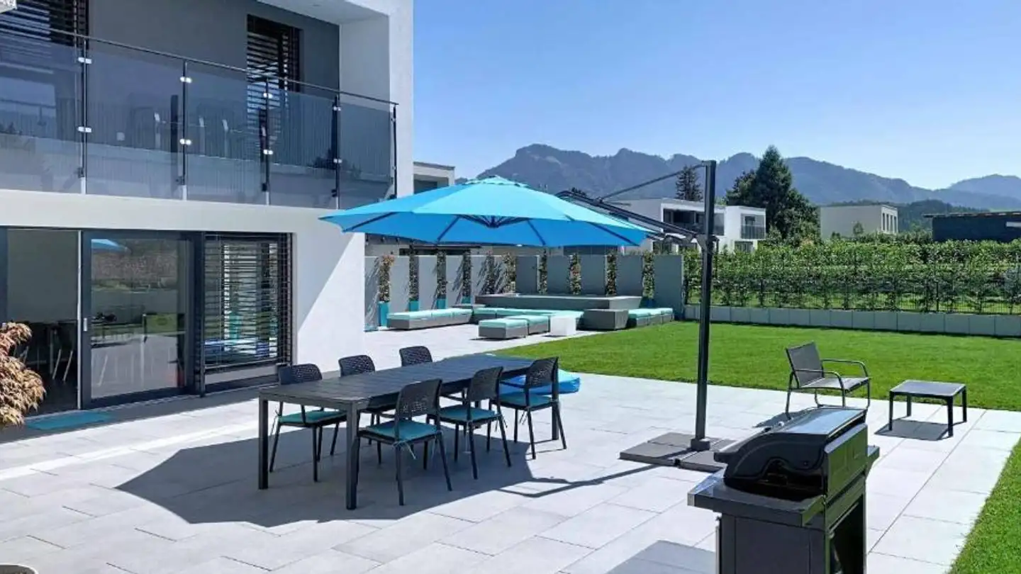 Villa for sale - 1632 Riaz - Photo 2