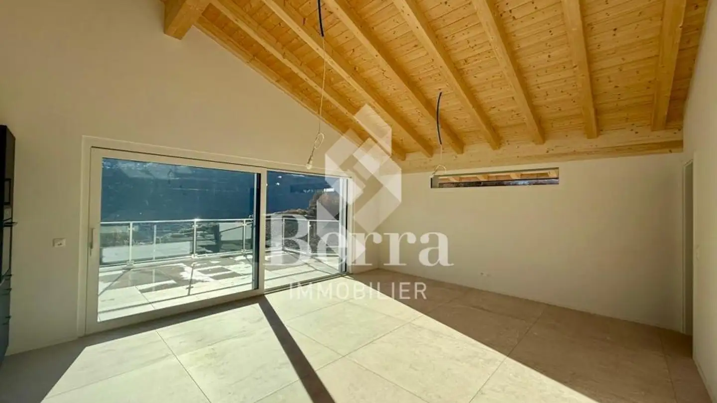 Penthouse for sale - 3978 Flanthey