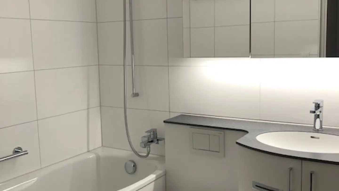 Appartamento in affitto - Schüracherstrasse 4, 8700 Küsnacht ZH - Photo 4