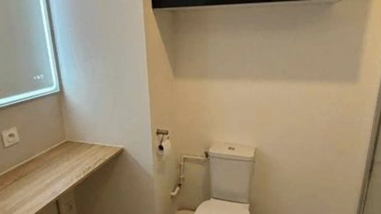 Appartamento in affitto - Rue De La Treille 7, 2000 Neuchâtel - Photo 3