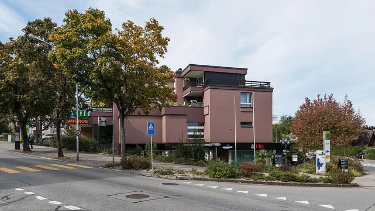 Tiefgaragenstellplatz mieten - Chasseralstrasse 156, 3095 Spiegel b. Bern