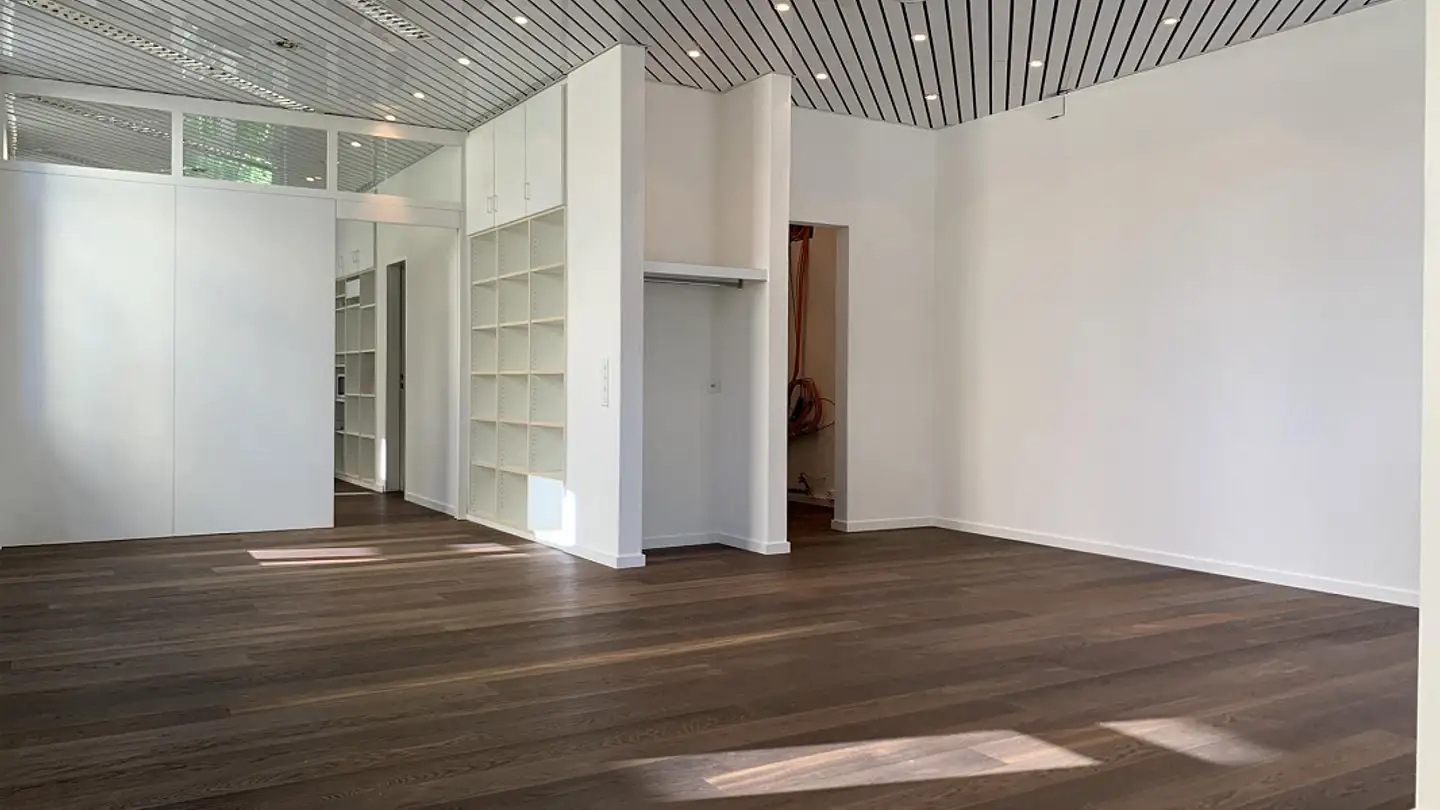 Bureau à louer - Seestrasse 11, 8703 Erlenbach ZH - Photo 3