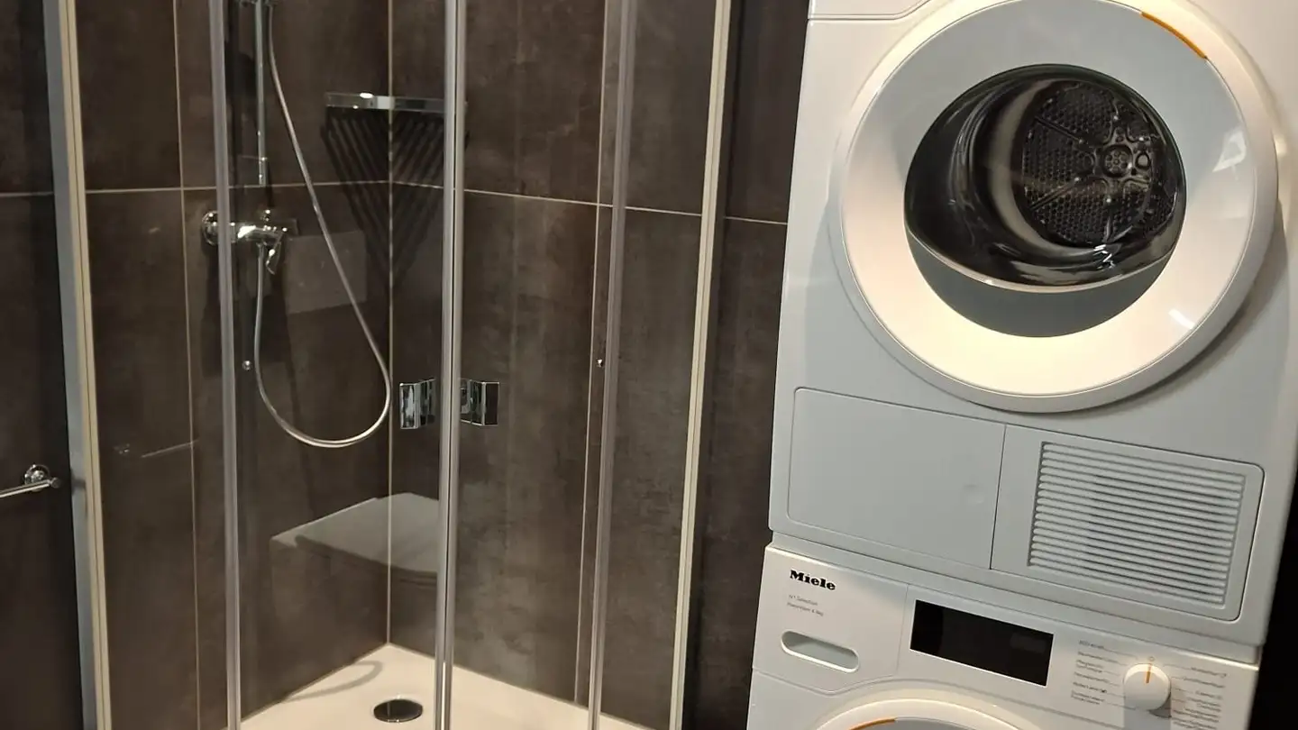 Appartamento in affitto - Rue De L'ancien-Comté 95, 1635 La Tour-de-Trême - Foto 4