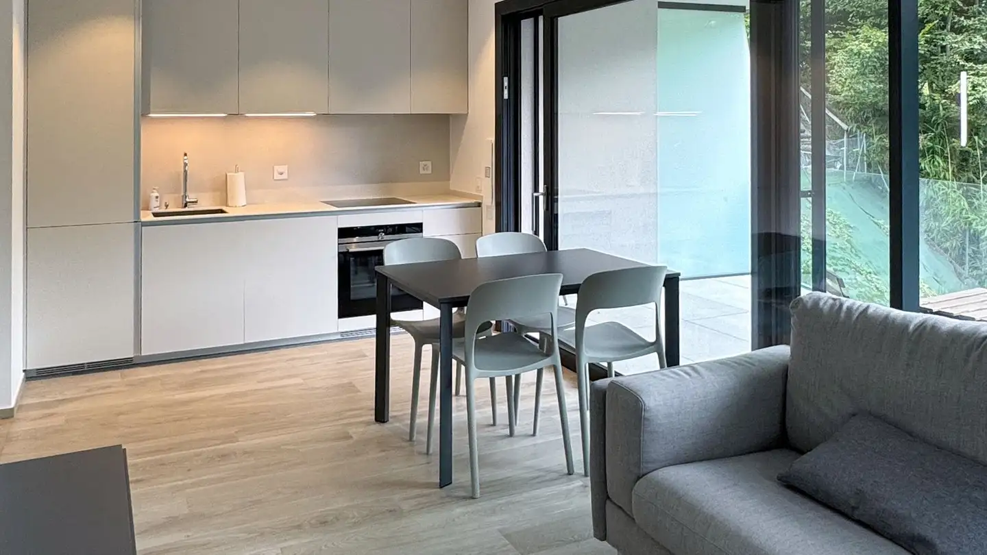 Wohnung mieten - Via Primasacc, 6926 Montagnola