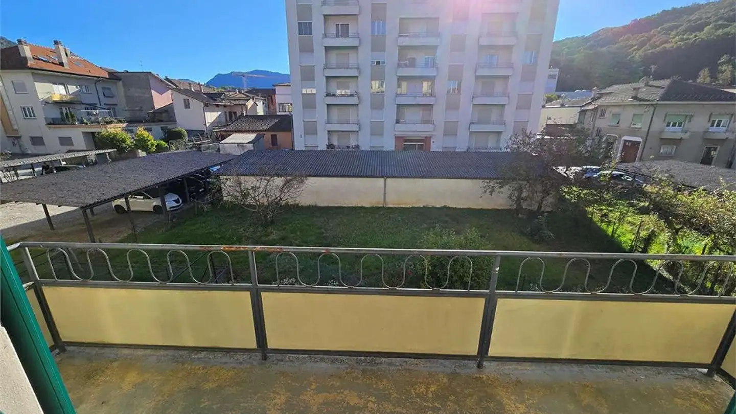 Wohnung mieten - 6830 Chiasso - Foto 2