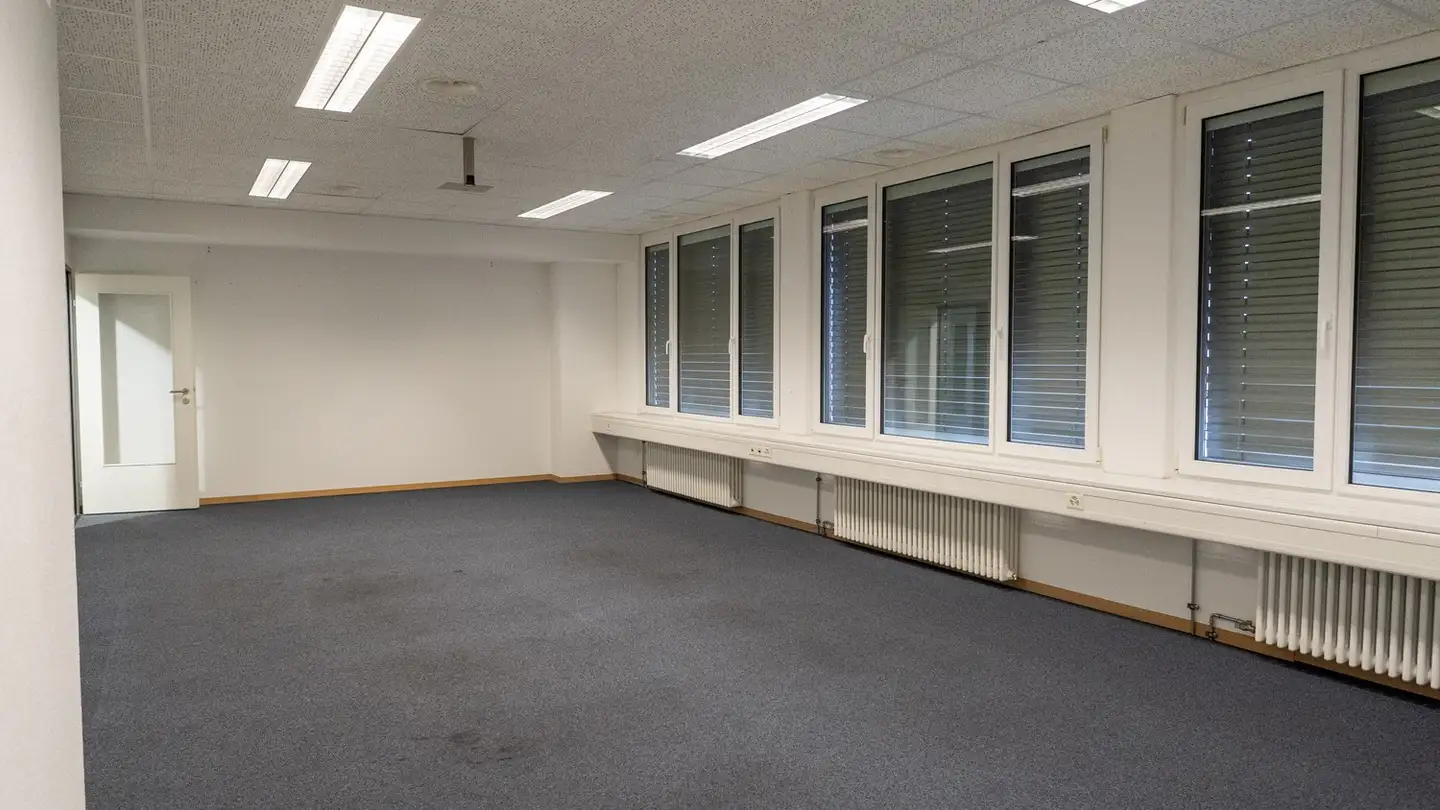 Bureau à louer - Bahnstrasse 18, 5102 Rupperswil