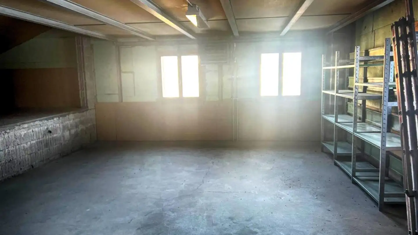 Mischgenutztes Gebäude mieten - Bärgjistrasse 181, 3925 Grächen