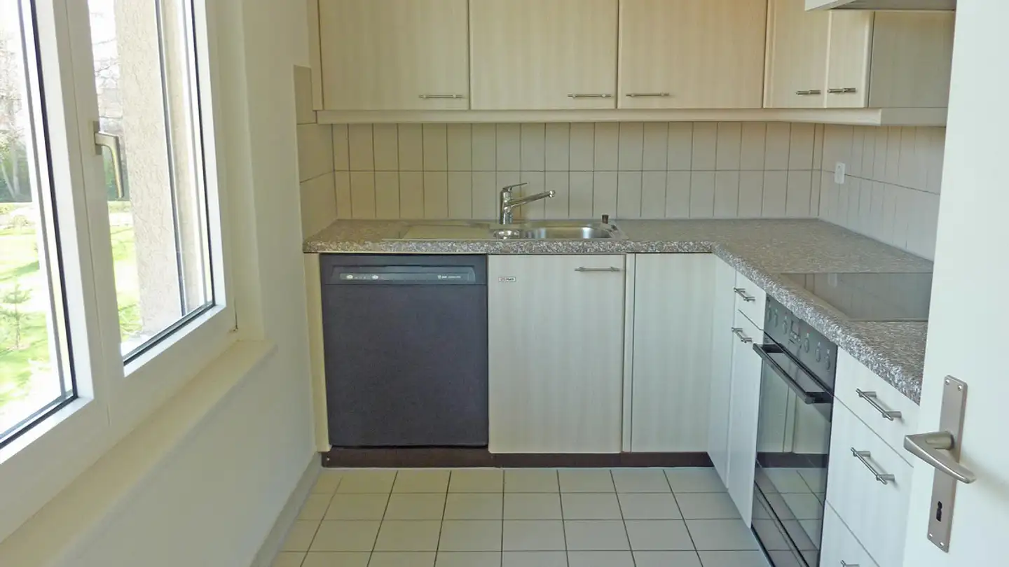 Apartment for rent - Hagenholzstrasse 2, 8302 Kloten - Photo 4