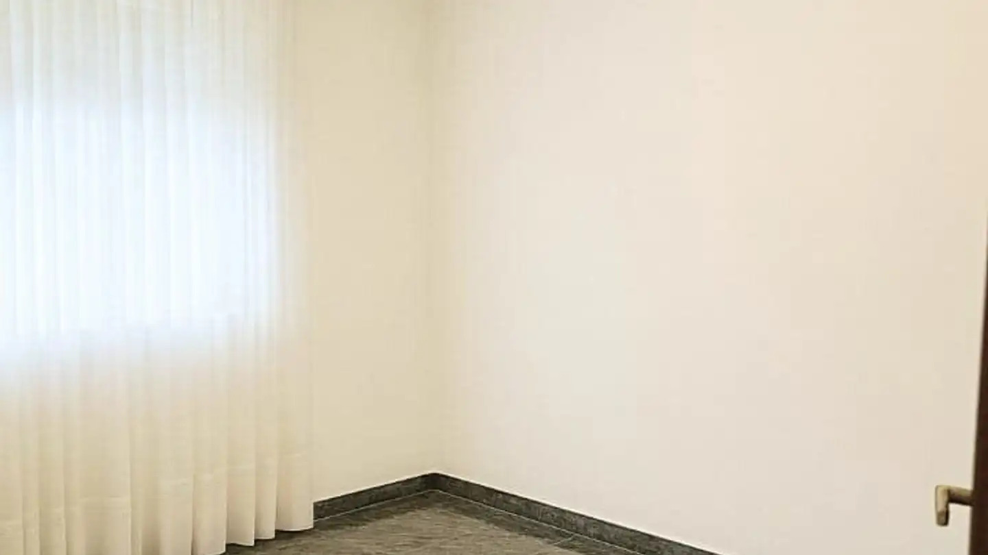 Apartment for rent - 6710 Biasca - Photo 3