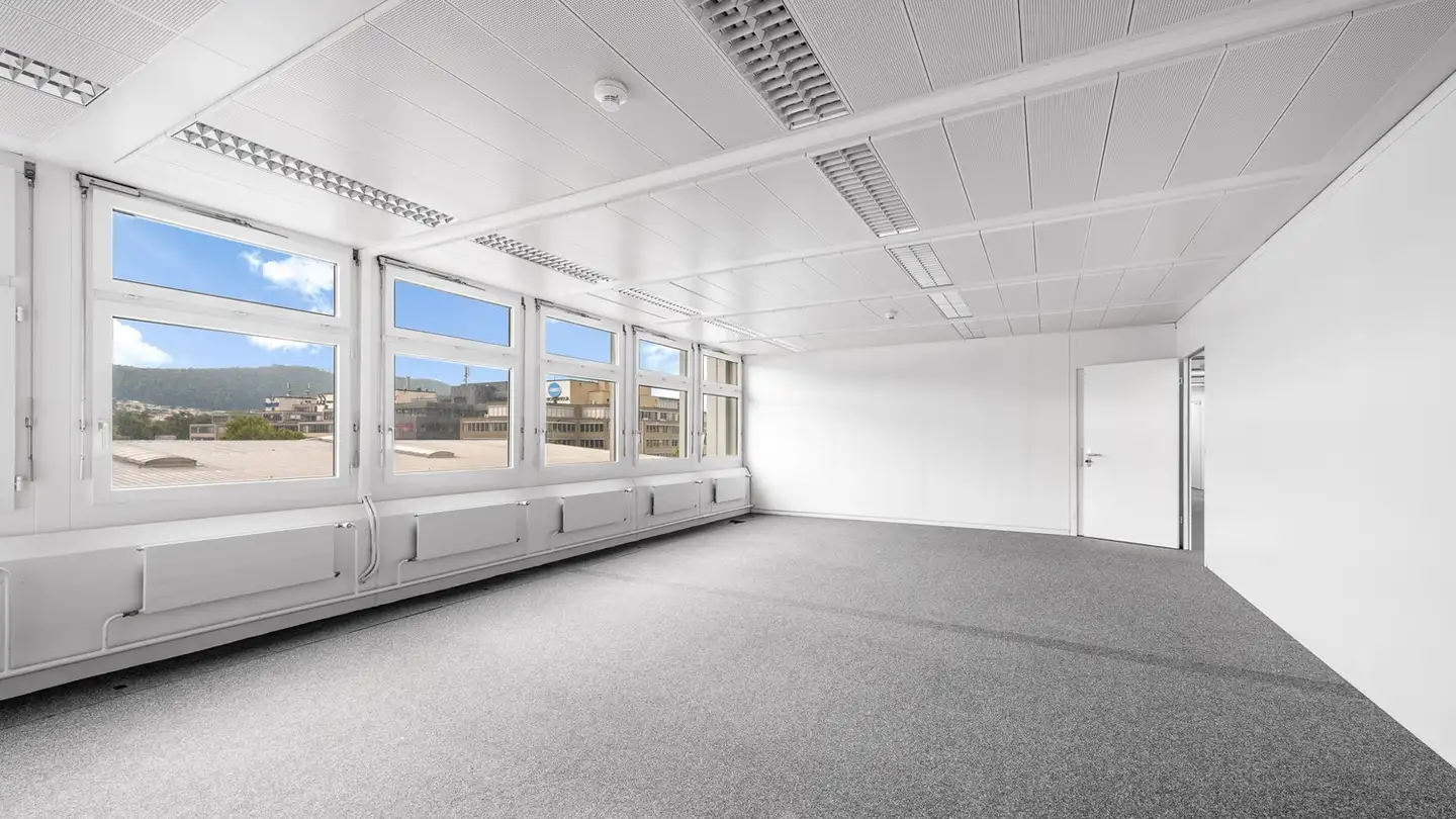 Office space for rent - Riedstrasse 1, 8953 Dietikon