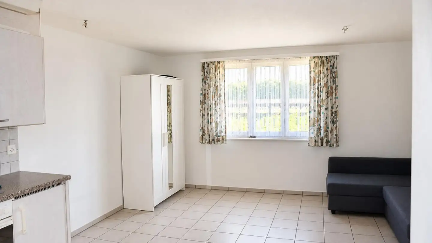 Wohnung mieten - Eisenbahnstrasse 6, 8717 Benken SG - Foto 3