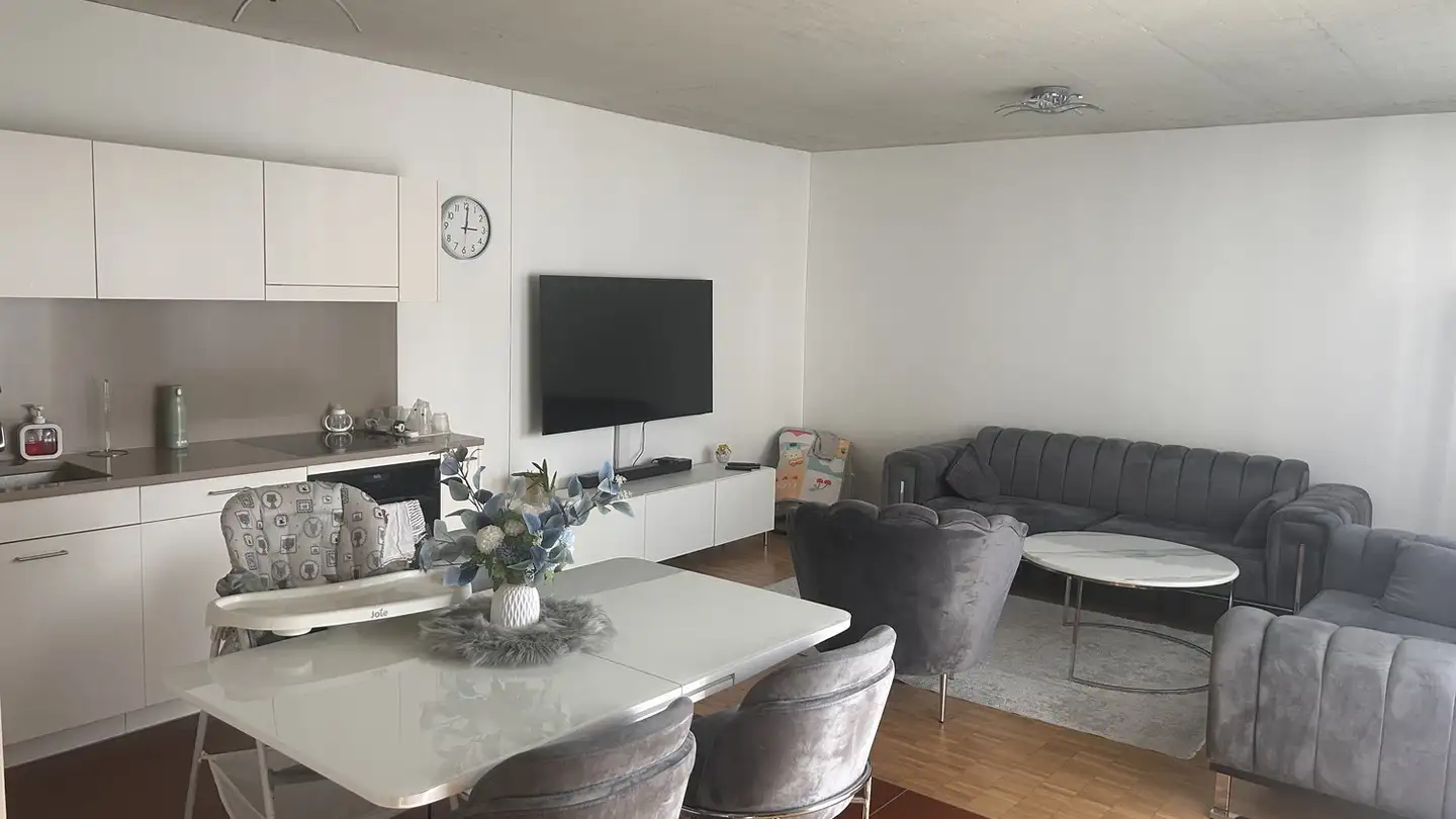 Wohnung mieten - 8105 Regensdorf