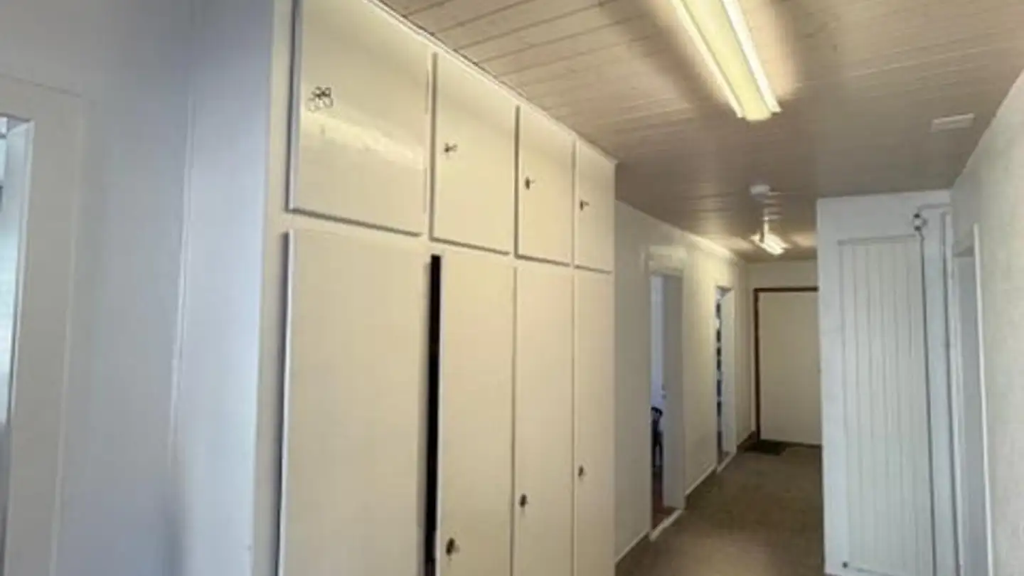 Gewerbe mieten - Rue de l'Essor 7, 2738 Court - Foto 4