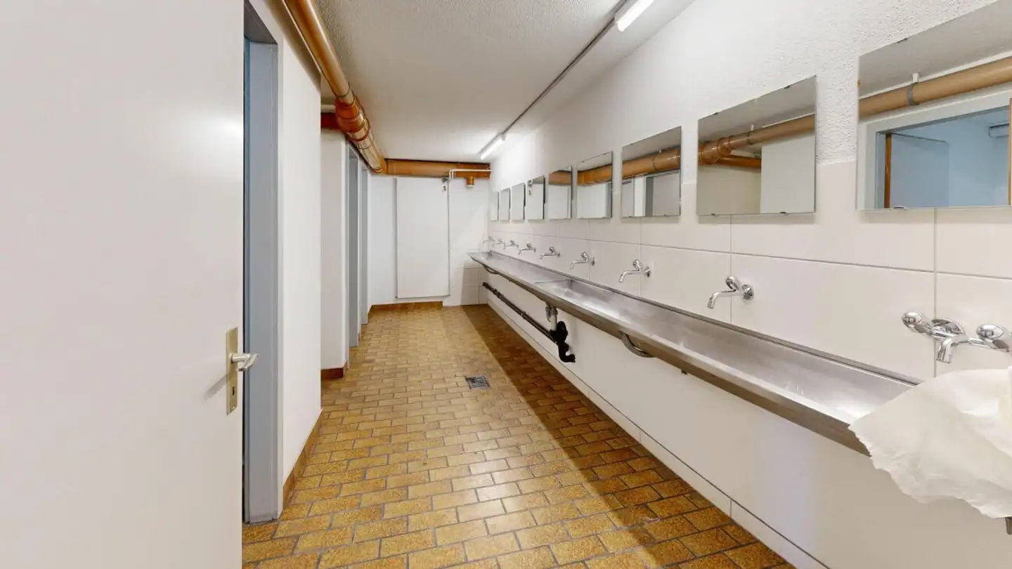 Gewerbe mieten - Gewerbestrasse 12, 9462 Montlingen - Foto 3