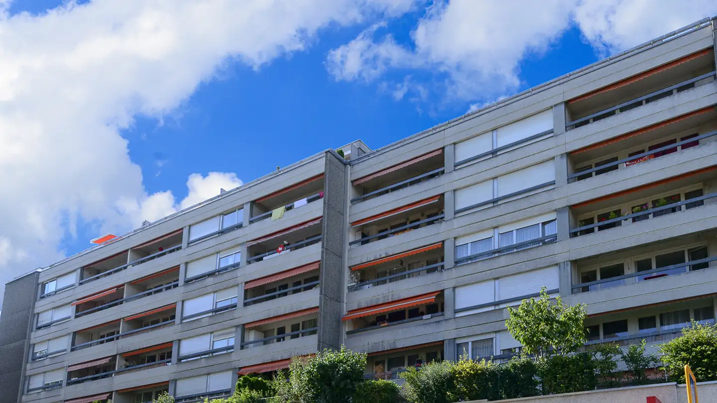 Tiefgaragenstellplatz mieten - Rue Des Sablons 43, 2000 Neuchâtel