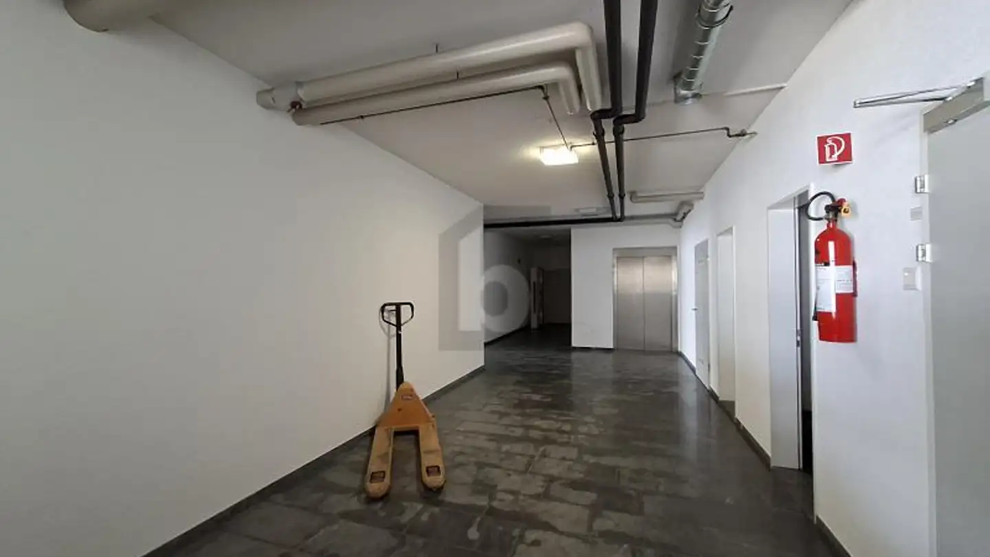 Storage space for rent - 6331 Hünenberg - Photo 4