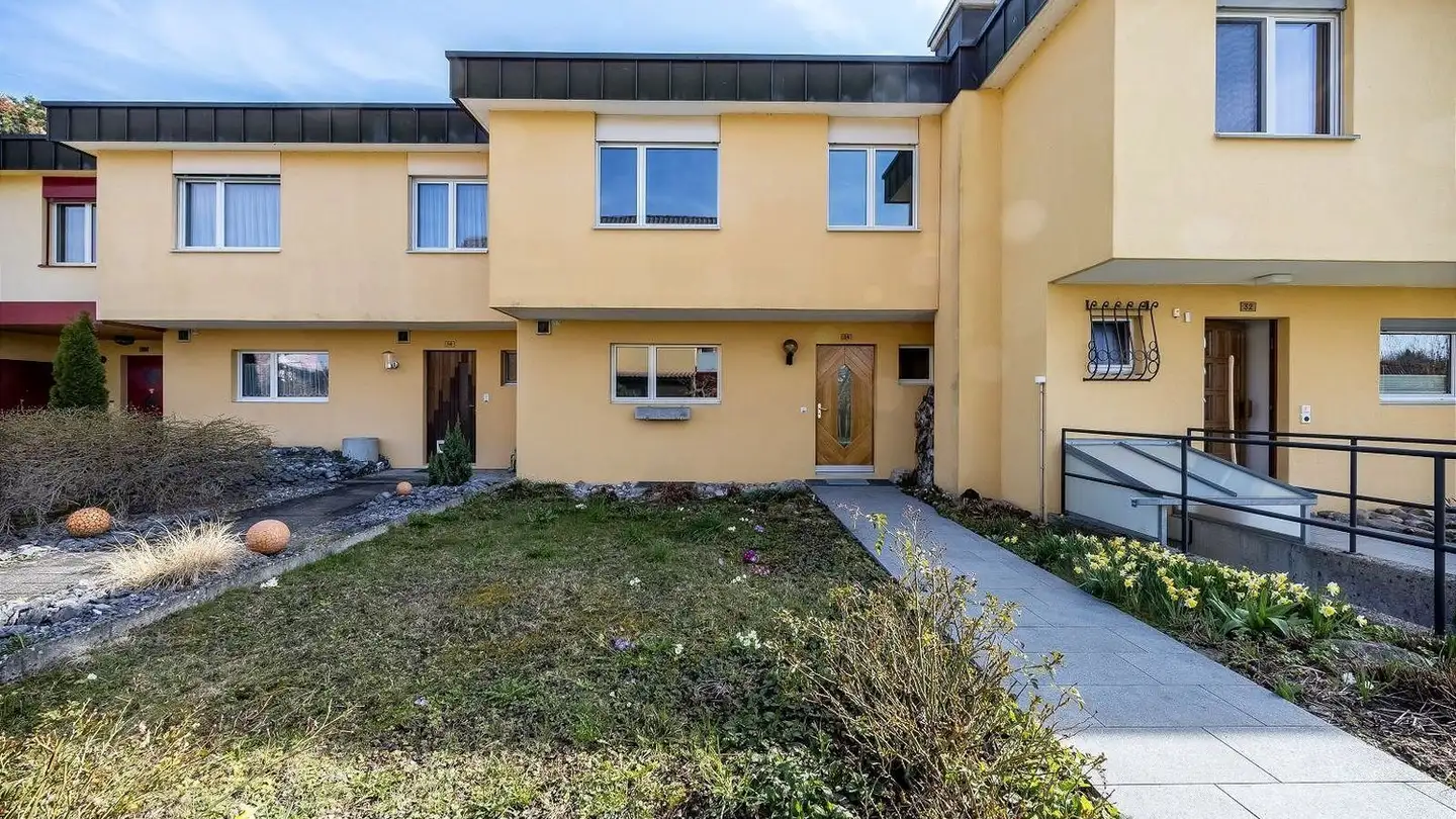 Row house for sale - Neuacherstrasse 34, 8340 Hinwil - Photo 2