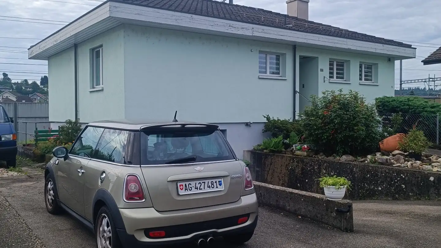 Single house for rent - Alte Aarburgerstrasse, 4852 Rothrist