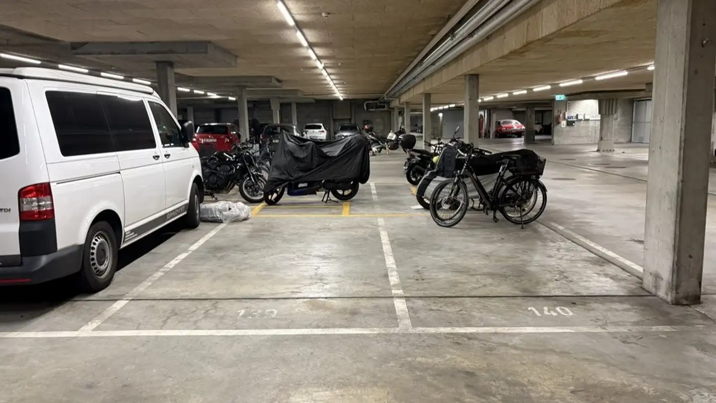 Place de parking souterraine à louer - Funkstrasse 124, 3084 Wabern - Photo 4