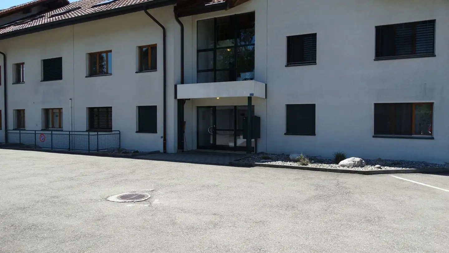 Wohnung mieten - Niedermettlen 45, 3182 Ueberstorf