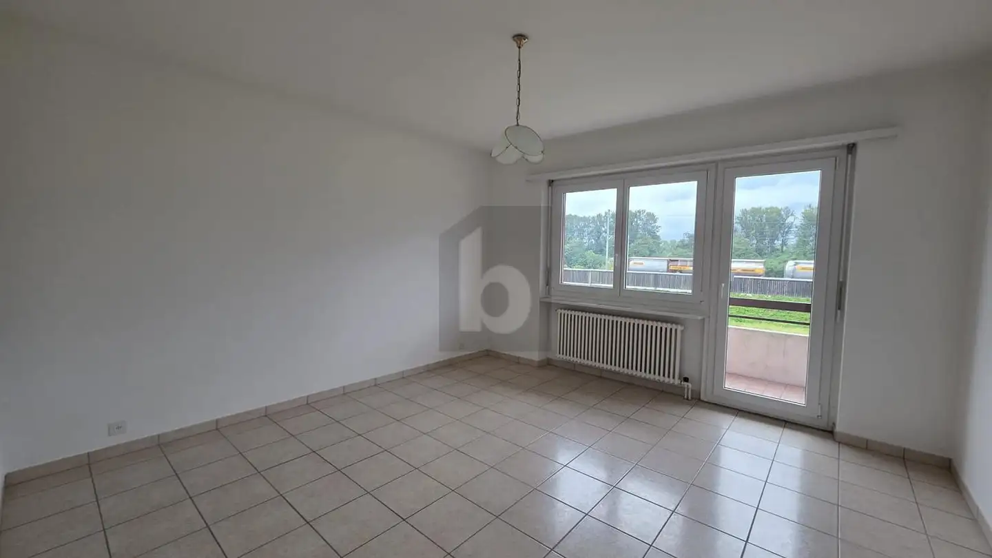 Appartement à louer - 6572 Quartino - Photo 3