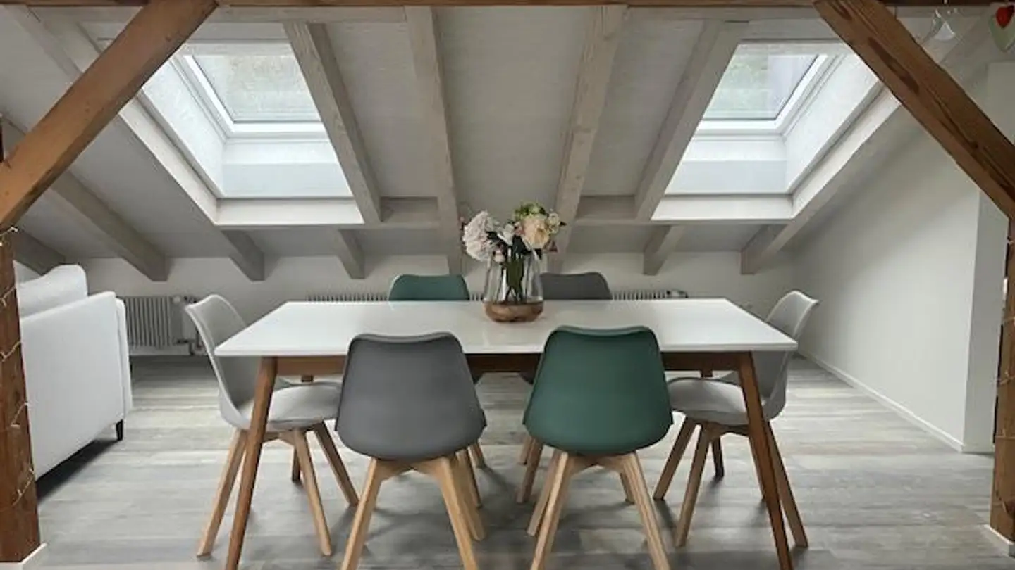 Dachgeschosswohnung mieten - Keltenstrasse 12, 8044 Zürich