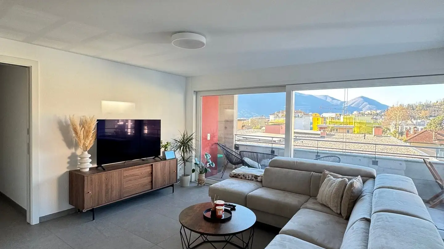 Appartement à louer - Via Vallemaggia 99, 6600 Solduno