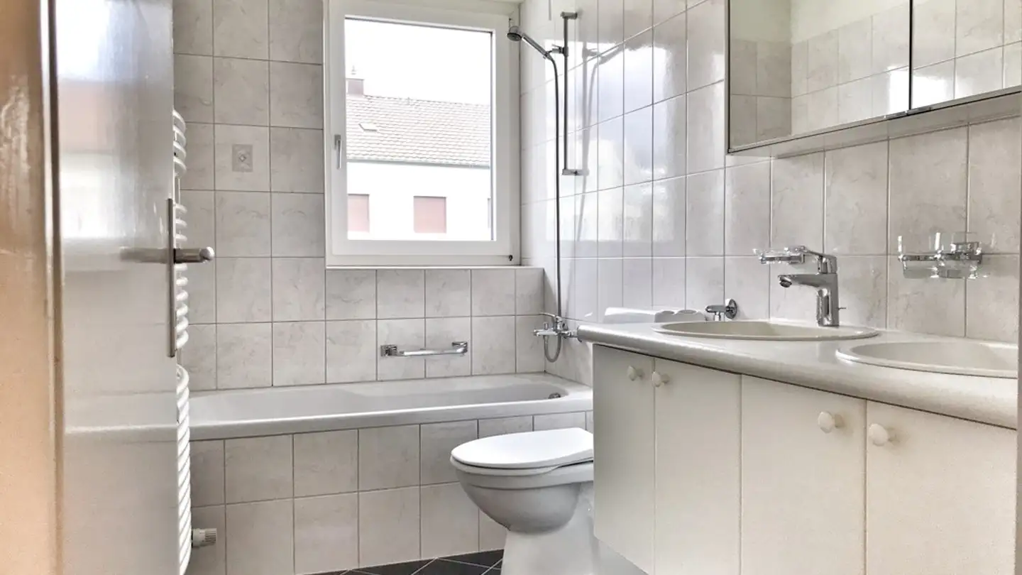 Appartement à louer - Habsburgstrasse 51, 8964 Rudolfstetten