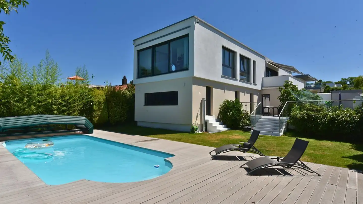 Villa in vendita - 1568 Portalban