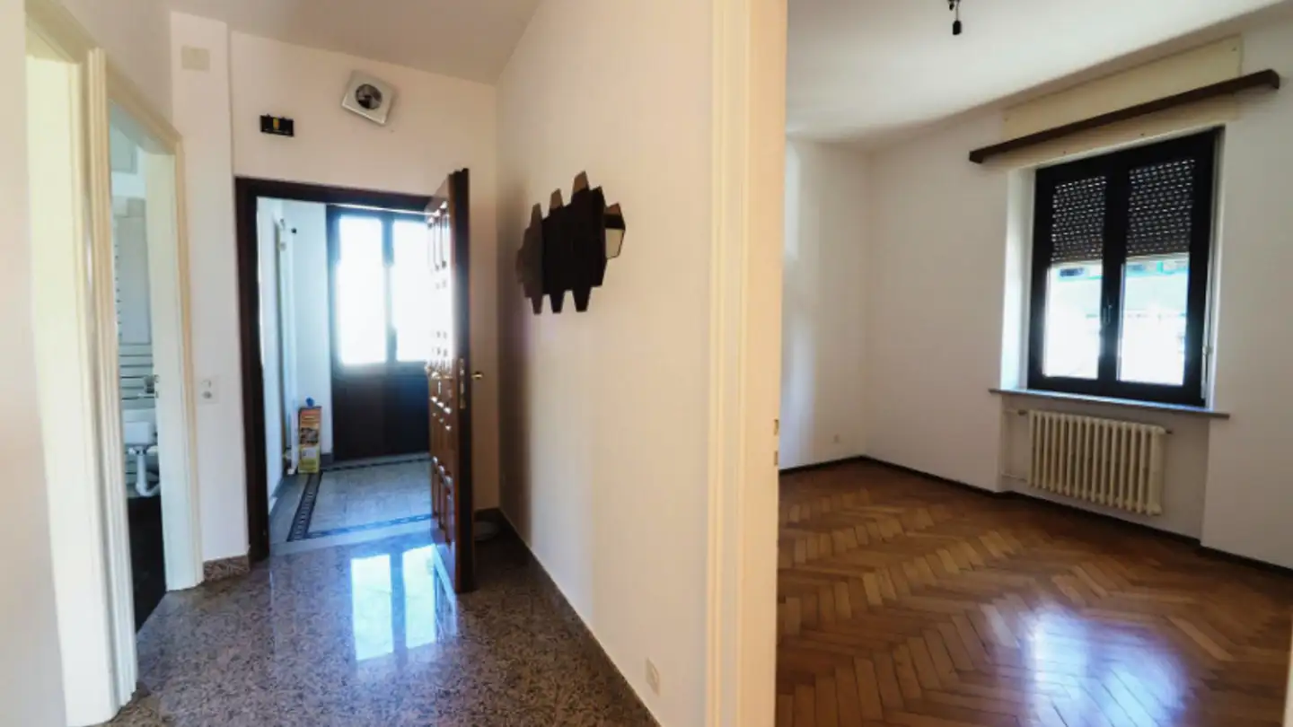 Apartment for rent - 6963 Pregassona