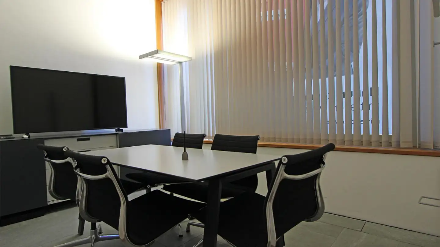 Office space for rent - Kantonsstrasse 45, 8854 Galgenen - Photo 4