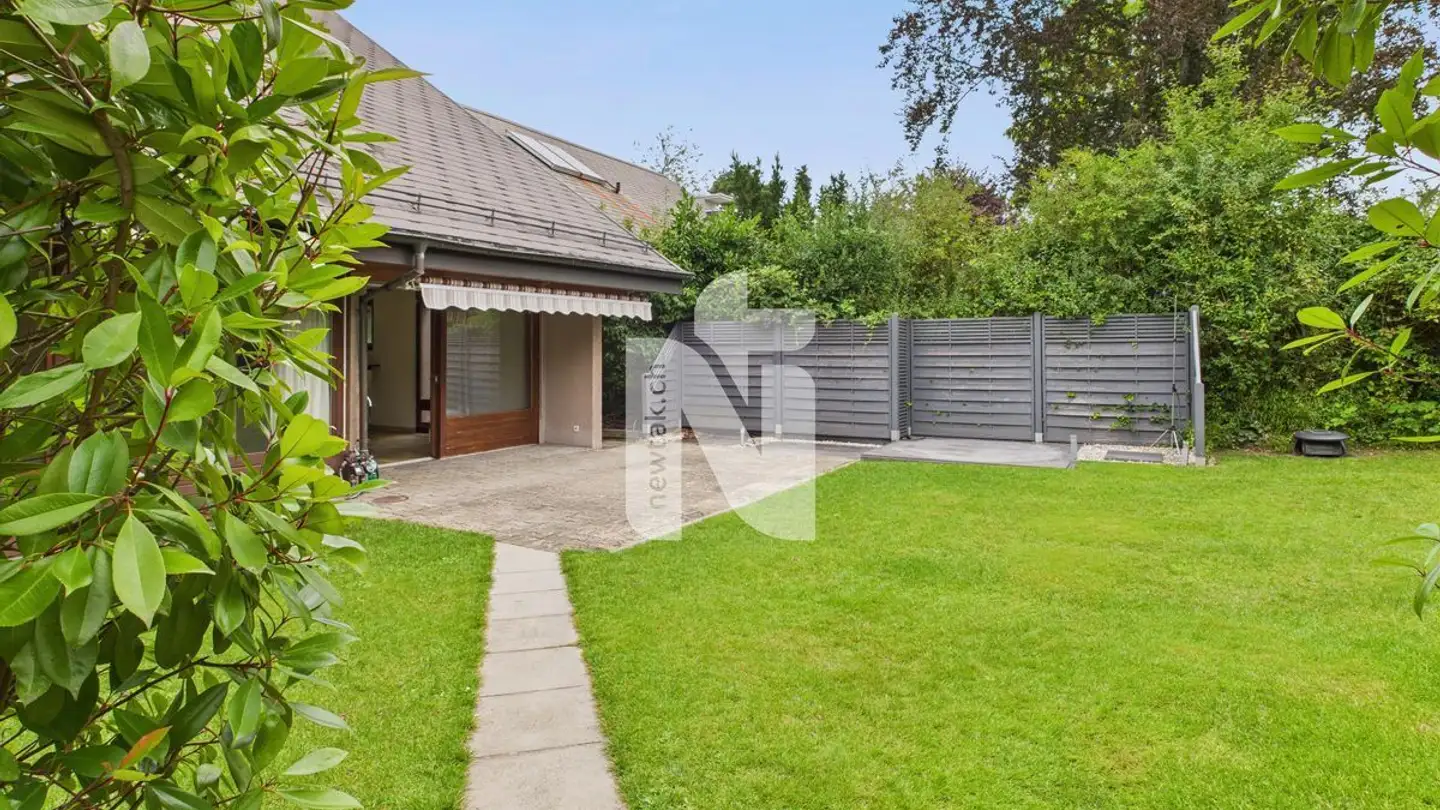 Casa singola in affitto - Zehntenfreistrasse, 4103 Bottmingen - Photo 2