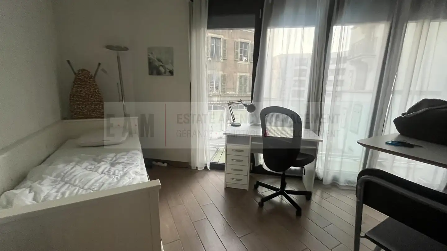 Apartment for rent - 1205 Genève - Photo 2