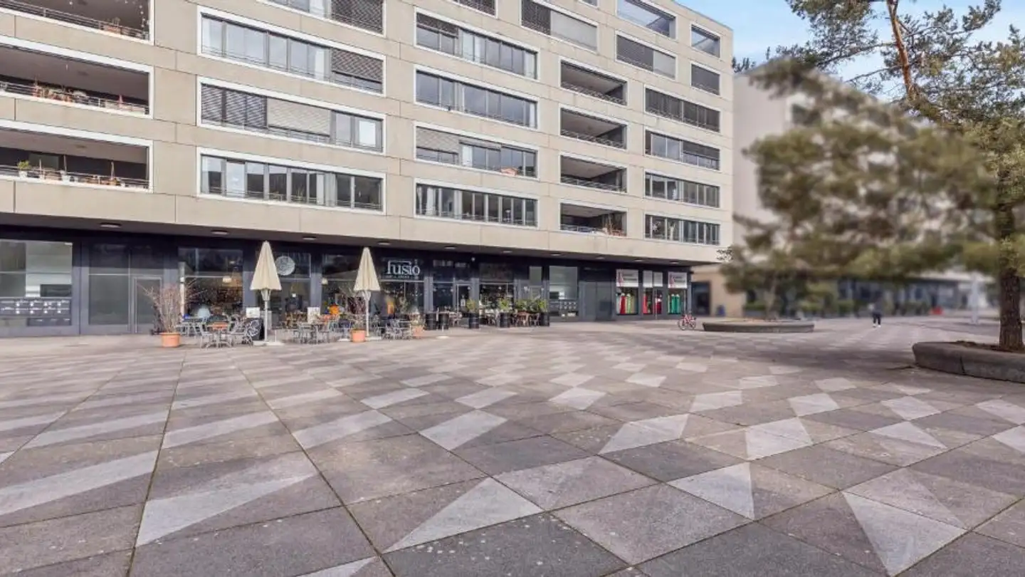 Shop for rent - Max-Bill-Platz 15, 8050 Zürich
