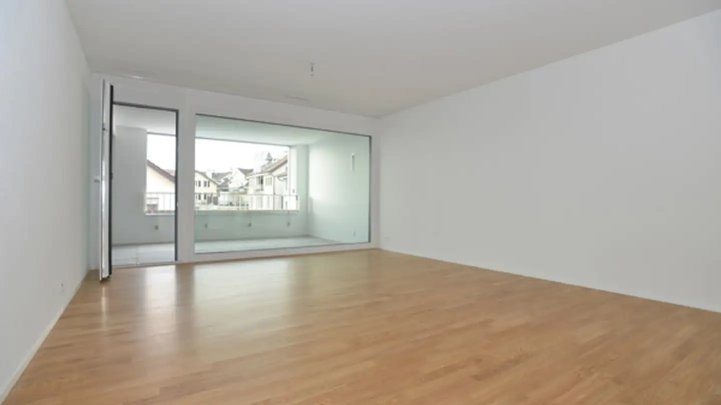 Wohnung mieten - Dorfstrasse 10, 8630 Rüti ZH - Foto 2