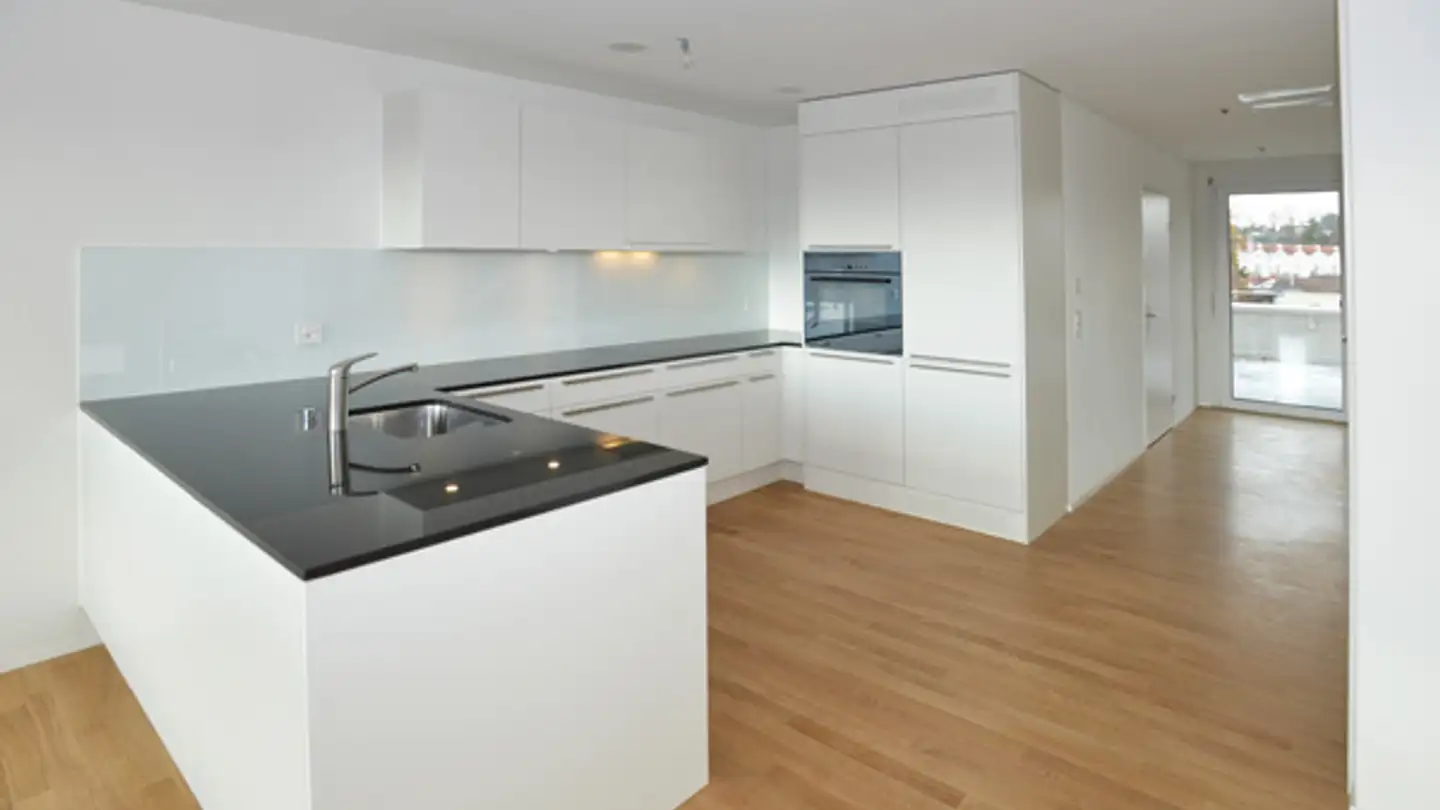 Wohnung mieten - Dorfstrasse 10, 8630 Rüti ZH - Foto 3