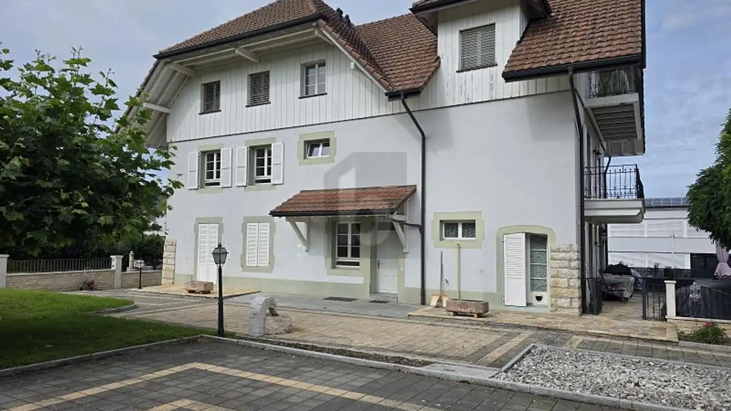 Edificio residenziale in vendita - 1792 Cordast