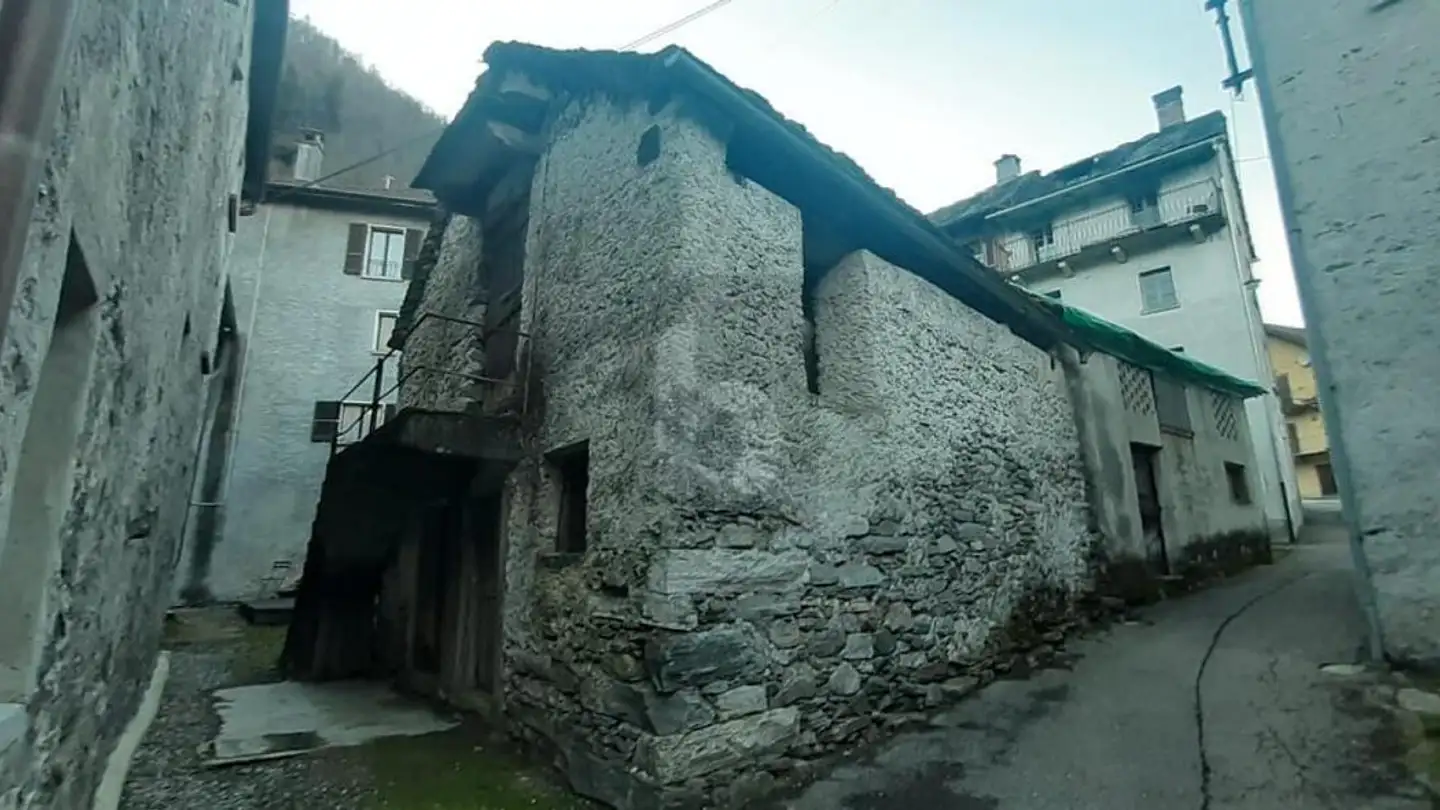 Casa grotta in vendita - 6677 Moghegno