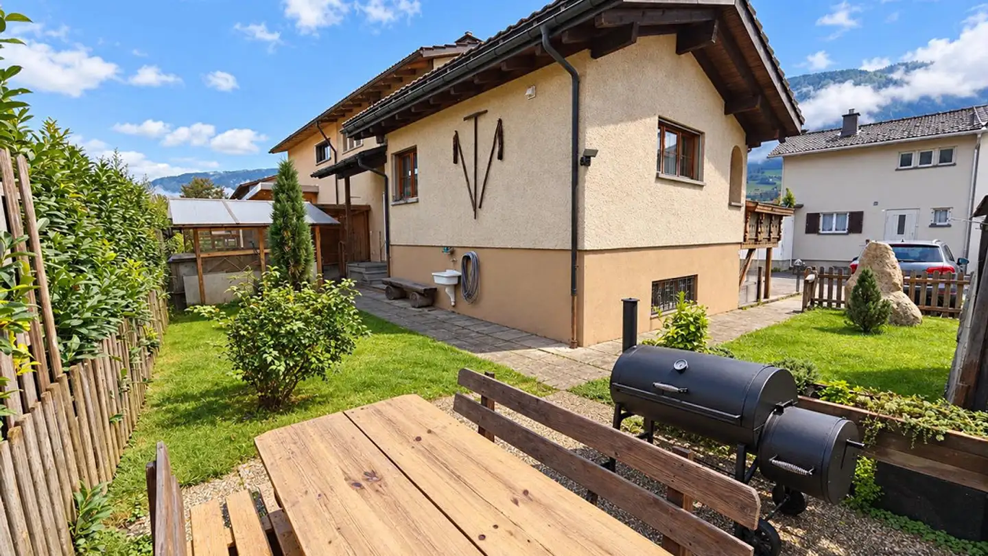 Maison jumelle à vendre - Schwarzackerstrasse 33, 8887 Mels