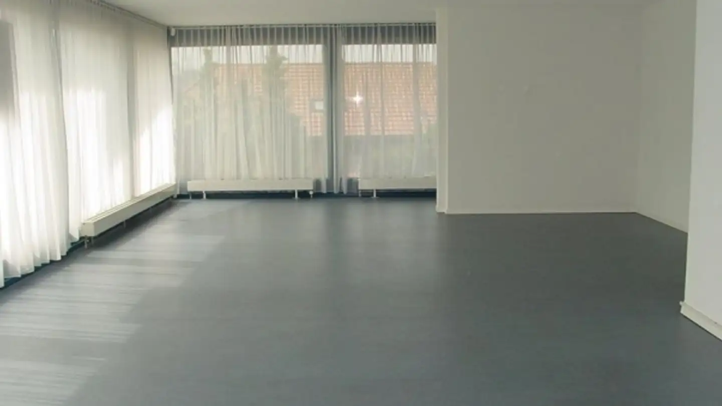 Spazio ufficio in affitto - Hauptstrasse 21, 1713 St. Antoni - Photo 4