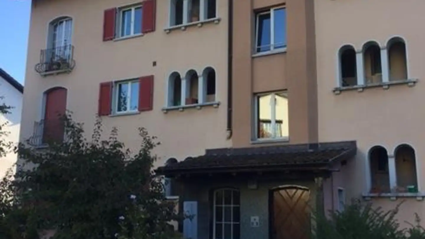 Place de parking souterraine à louer - Feldblumenweg, 8800 Thalwil