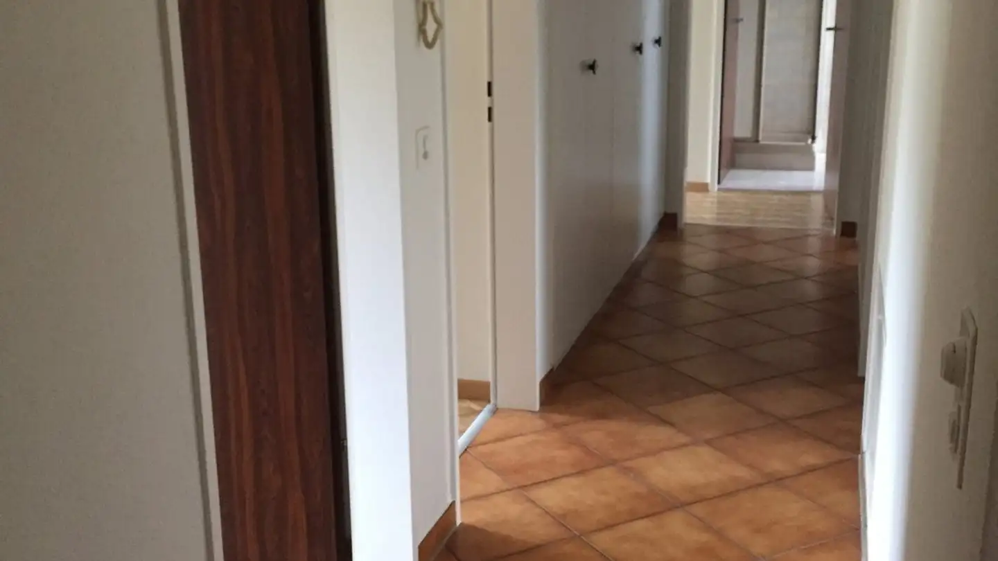 Appartamento in affitto - Via Privata Vignascia 10, 6596 Gordola - Photo 3