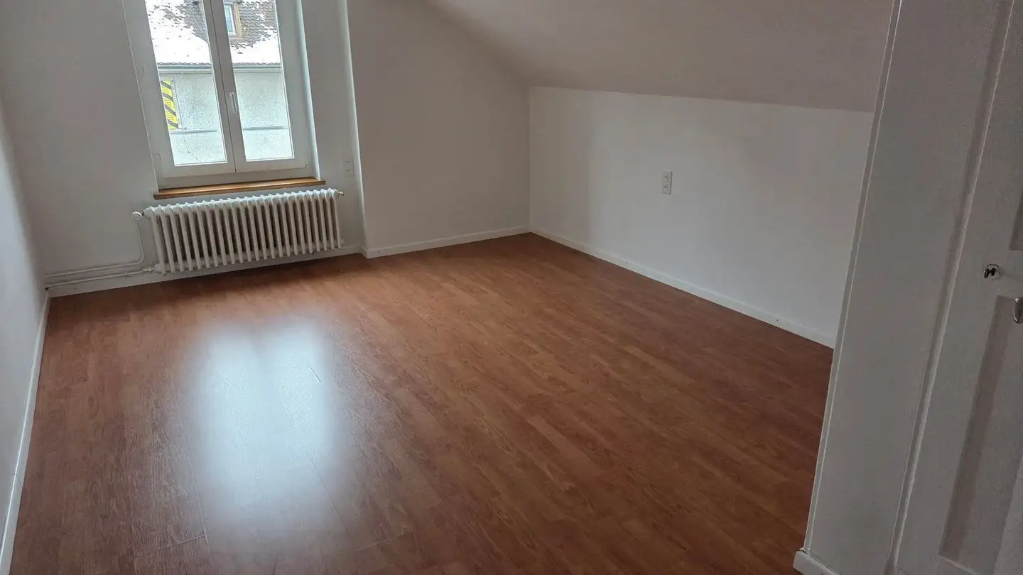 Attic flat for rent - Bremgarterstrasse 5, 5610 Wohlen AG - Photo 3