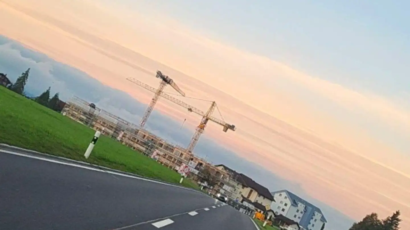 Attique à louer - Rüeterswilerstrasse, 8735 St. Gallenkappel - Photo 3