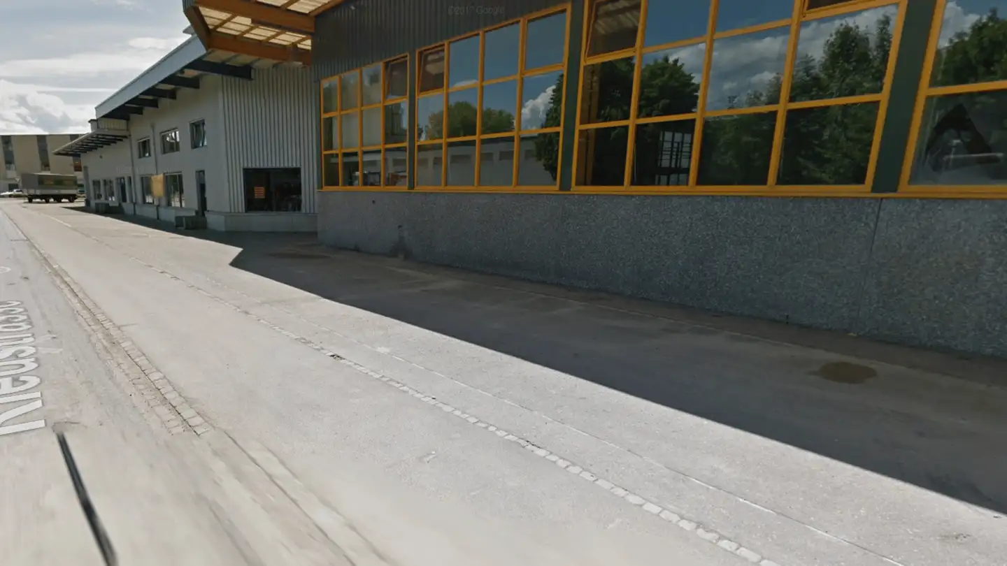 Gewerbe mieten - Motorenstrasse 34, 8620 Wetzikon ZH - Foto 3