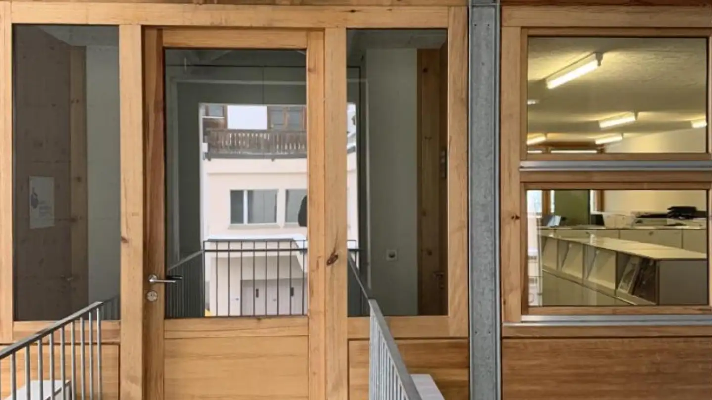 Bürofläche mieten - Stradun 197, 7550 Scuol - Foto 3