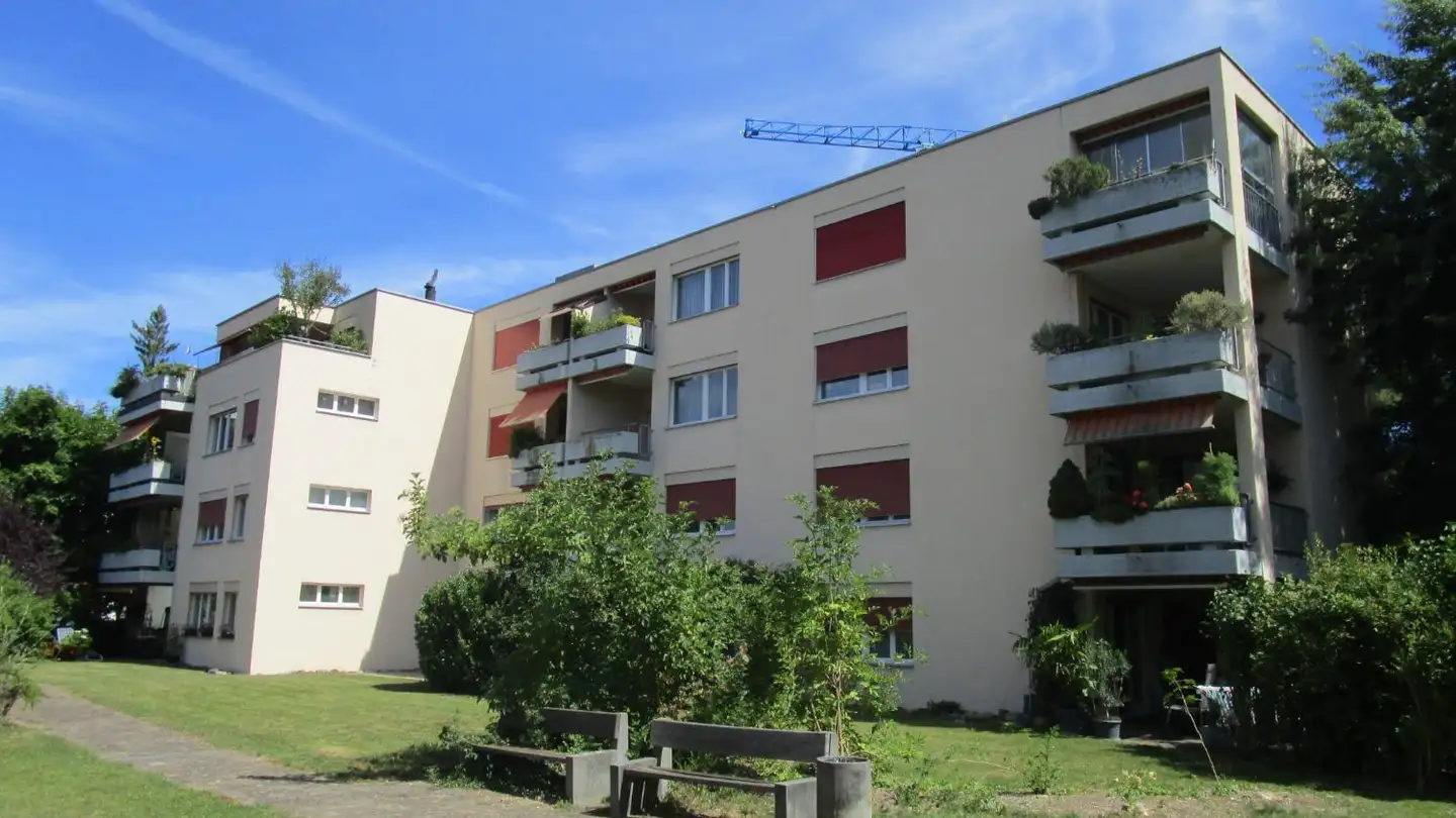 Tiefgaragenstellplatz mieten - Albertstrasse 11, 5432 Neuenhof