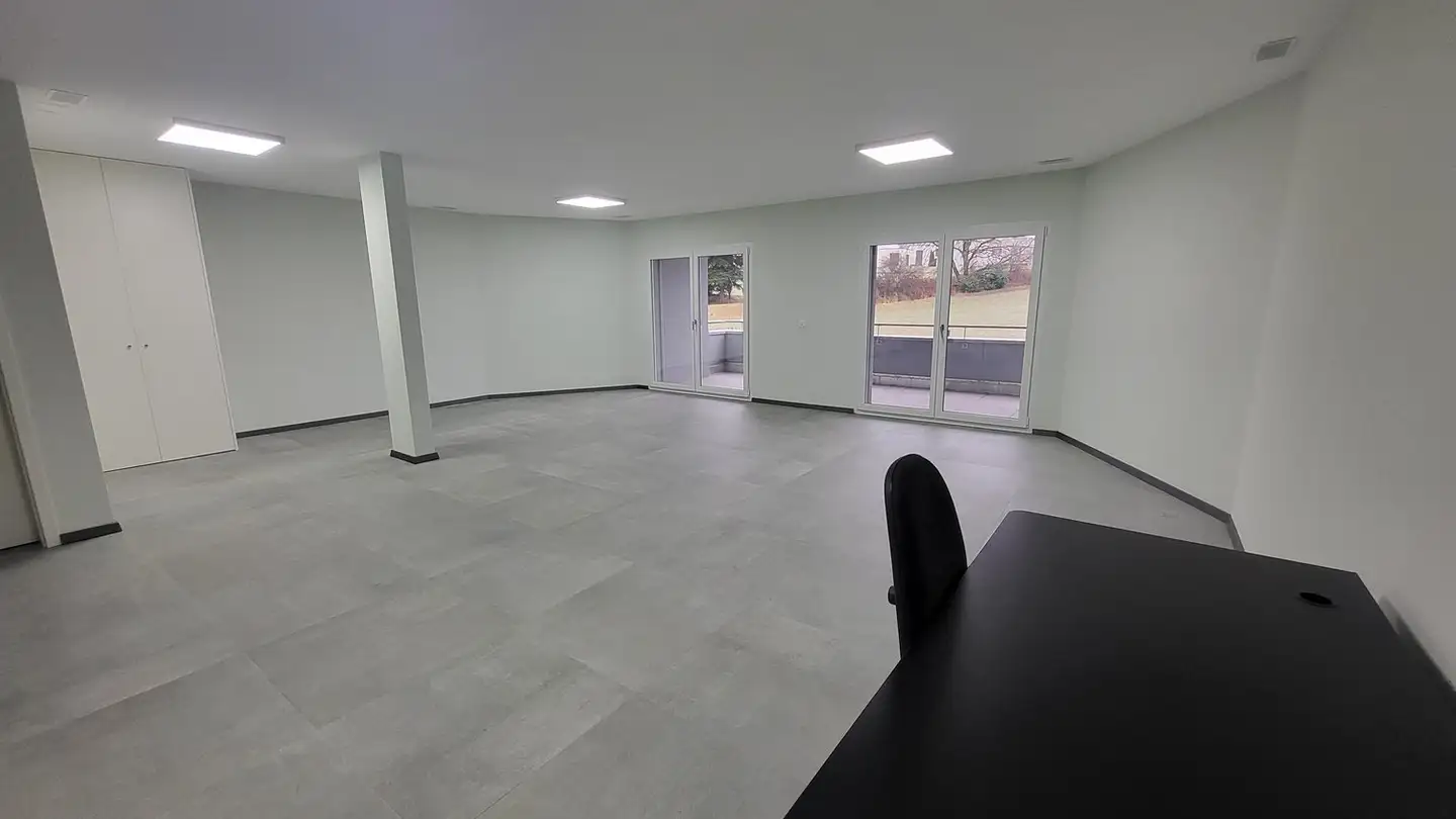 Industrial property for rent - Route De Belmont 2, 1741 Cottens FR - Photo 3